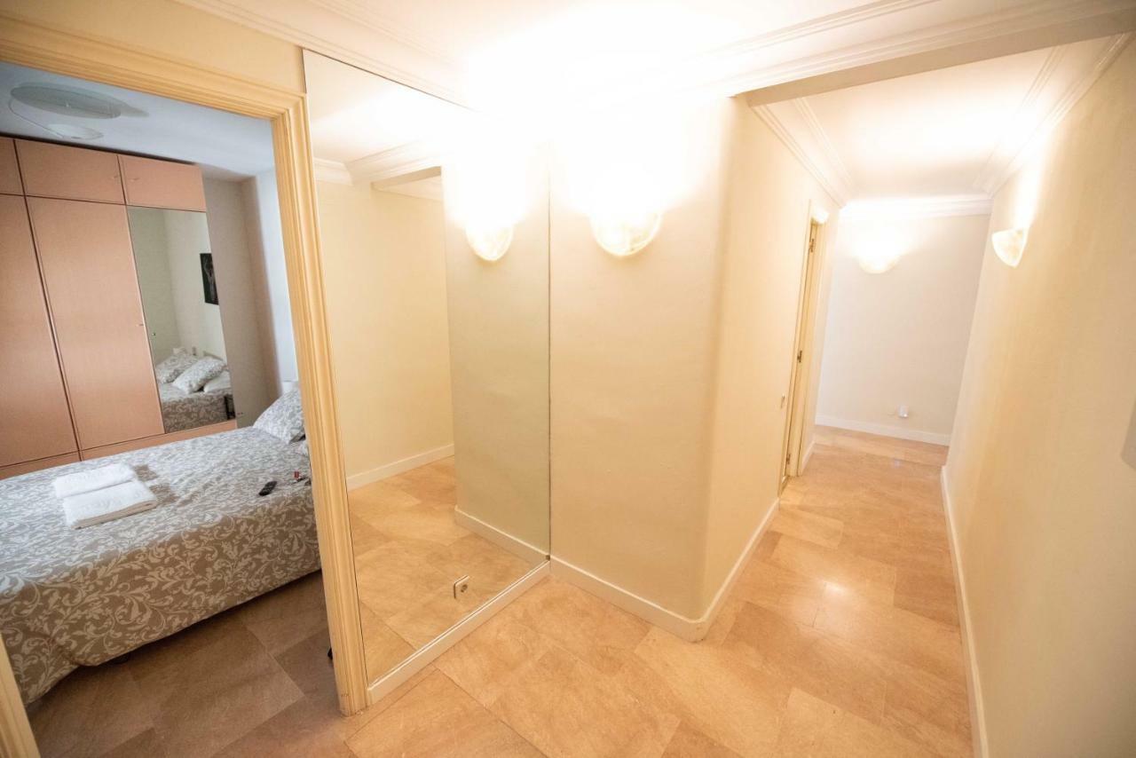 Apartamento Espacios Blanco Plaza Mayor